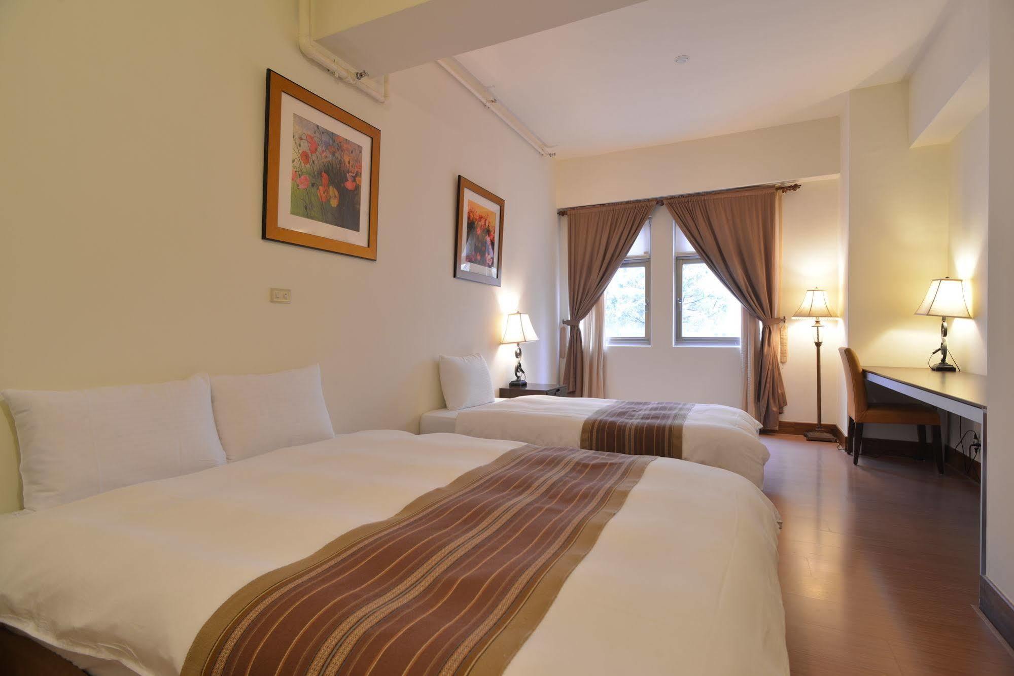 Ya-Go River Lodge Taipei Exterior photo